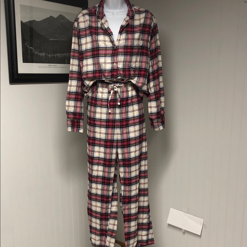 Women’s Gap Body Red Plaid Pajamas Set Size L